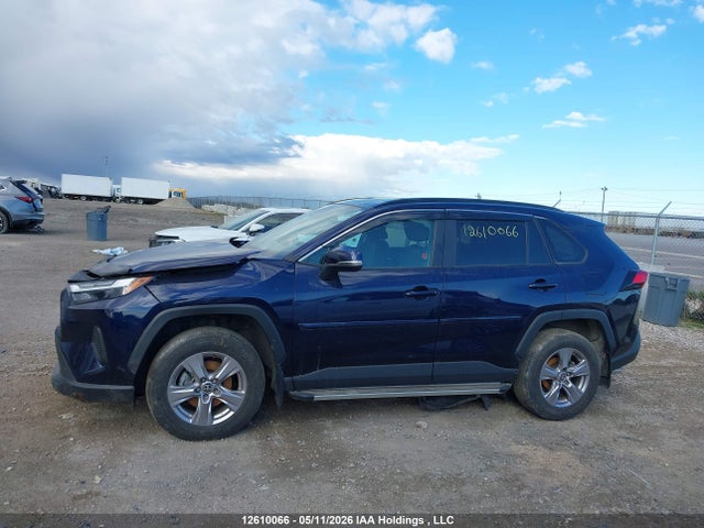 2T3R1RFV5NW289889 Toyota Rav4 Xle