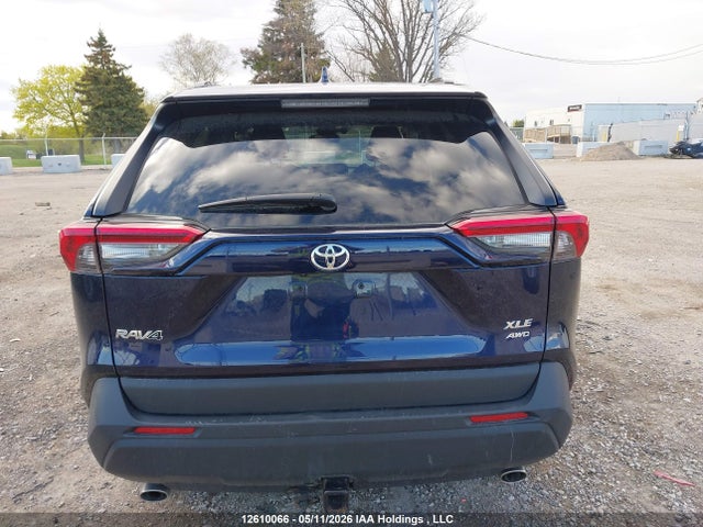 2T3R1RFV5NW289889 Toyota Rav4 Xle