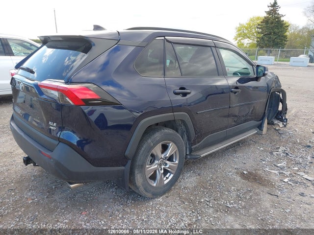 2T3R1RFV5NW289889 Toyota Rav4 Xle