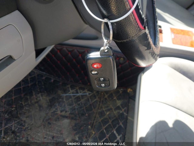 Продажа на аукционе авто 2011 Toyota Camry Hybrid, vin: 4T1BB3EKXBU138733, номер лота: 12604312