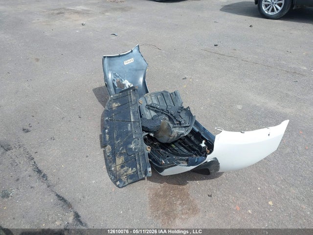 3MZBM1L76GM286081 Mazda 3 TOURING