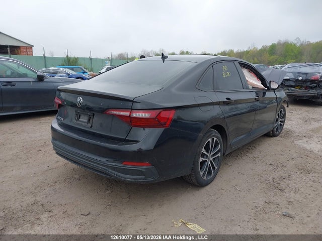 3VWSM7BU8NM015787 Volkswagen Jetta Comfortline