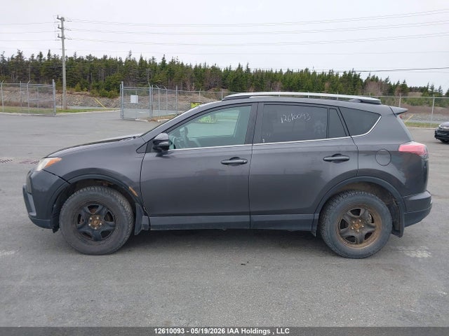 2017 Toyota Rav4 Le მანქანა იყიდება აუქციონზე, vin: 2T3BFREV1HW653492, აუქციონის ნომერი: 12610093