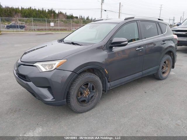 2017 Toyota Rav4 Le მანქანა იყიდება აუქციონზე, vin: 2T3BFREV1HW653492, აუქციონის ნომერი: 12610093