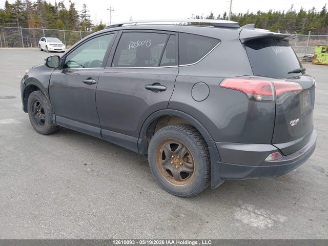 2017 Toyota Rav4 Le მანქანა იყიდება აუქციონზე, vin: 2T3BFREV1HW653492, აუქციონის ნომერი: 12610093