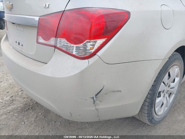 Продаж на аукціоні авто 2015 Chevrolet Cruze 1lt, vin: 1G1PC5SB1F7122831, номер лоту: 12610096