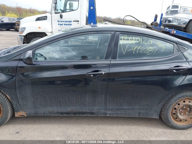 2015 Hyundai Elantra Se/sport/limited მანქანა იყიდება აუქციონზე, vin: KMHDH4AE0FU442284, აუქციონის ნომერი: 12610120