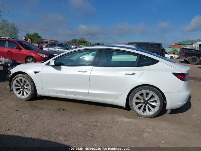Tesla Model 3 Long Range 2022 5YJ3E1EB5NF163511 Image 15