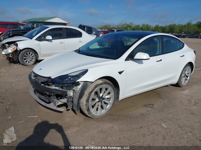 Tesla Model 3 Long Range 2022 5YJ3E1EB5NF163511 Image 2