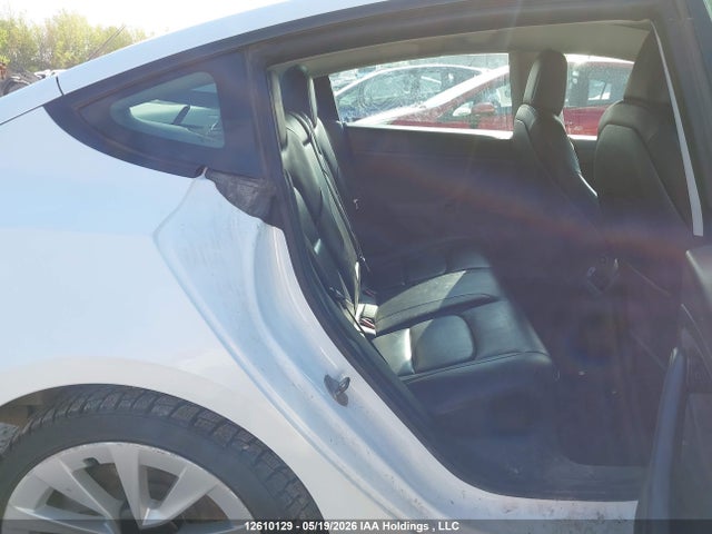 Tesla Model 3 Long Range 2022 5YJ3E1EB5NF163511 Image 8