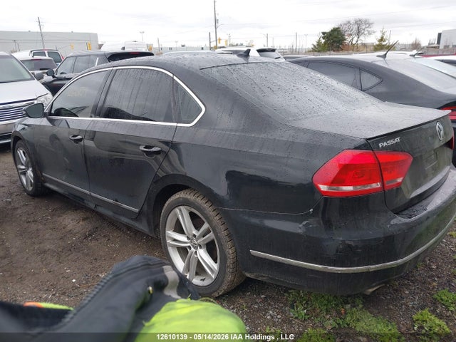 12610139 :رقم المزاد ، 1VWCH7A35CC007601 vin ، 2012 Volkswagen Passat Sel مزاد بيع