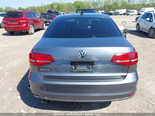 2015 Volkswagen Jetta S მანქანა იყიდება აუქციონზე, vin: 3VW2K7AJ3FM307281, აუქციონის ნომერი: 12610148