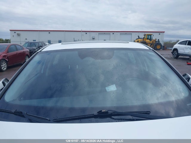 KMHLM4AG0MU141052 Hyundai ELANTRA SEL