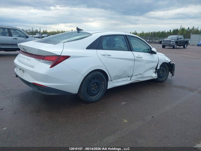 KMHLM4AG0MU141052 Hyundai ELANTRA SEL