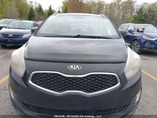 2015 Kia Rondo მანქანა იყიდება აუქციონზე, vin: KNAHT8A34F7087741, აუქციონის ნომერი: 12610158