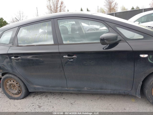 2015 Kia Rondo მანქანა იყიდება აუქციონზე, vin: KNAHT8A34F7087741, აუქციონის ნომერი: 12610158