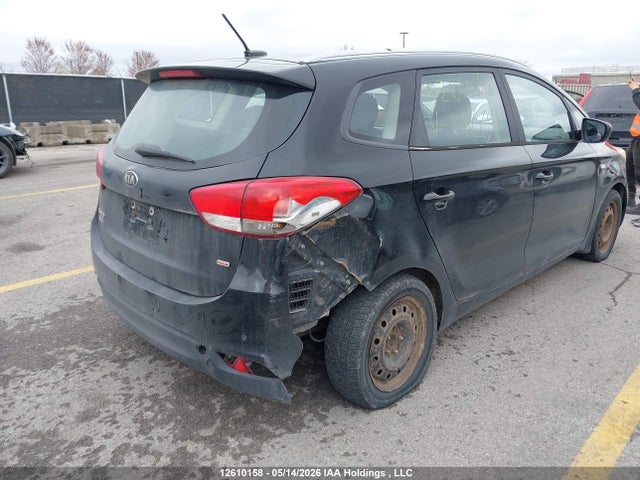 2015 Kia Rondo მანქანა იყიდება აუქციონზე, vin: KNAHT8A34F7087741, აუქციონის ნომერი: 12610158