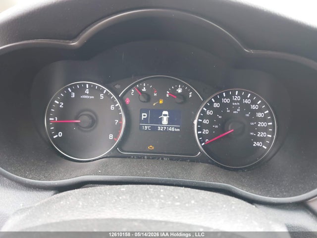 2015 Kia Rondo მანქანა იყიდება აუქციონზე, vin: KNAHT8A34F7087741, აუქციონის ნომერი: 12610158