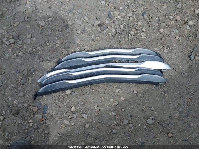 Продаж на аукціоні авто 2013 Chrysler 200 Lx, vin: 1C3CCBAB6DN668432, номер лоту: 12610165