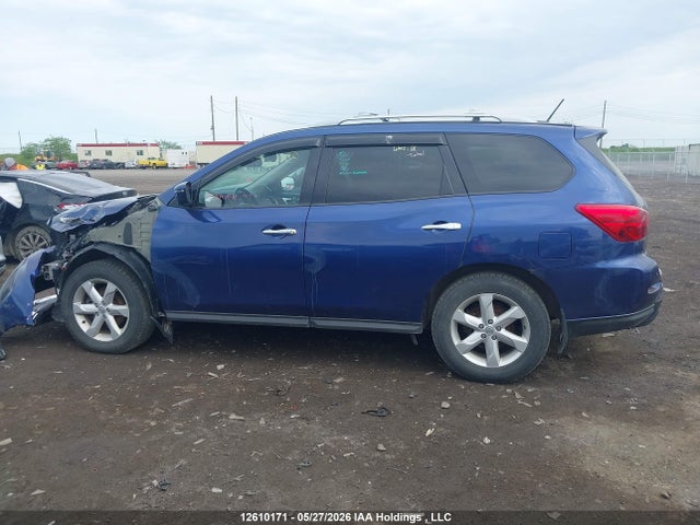 12610171 :رقم المزاد ، 5N1DR2MM4HC663075 vin ، 2017 Nissan Pathfinder مزاد بيع