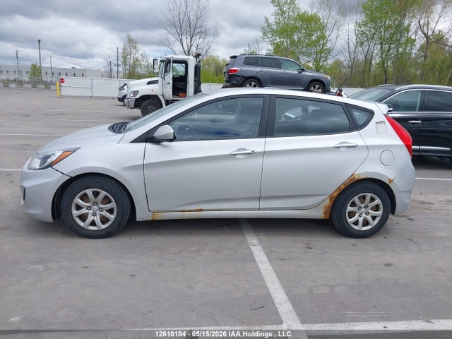 12610184 :رقم المزاد ، KMHCT5AE6CU037154 vin ، 2012 Hyundai Accent Gls/gs مزاد بيع