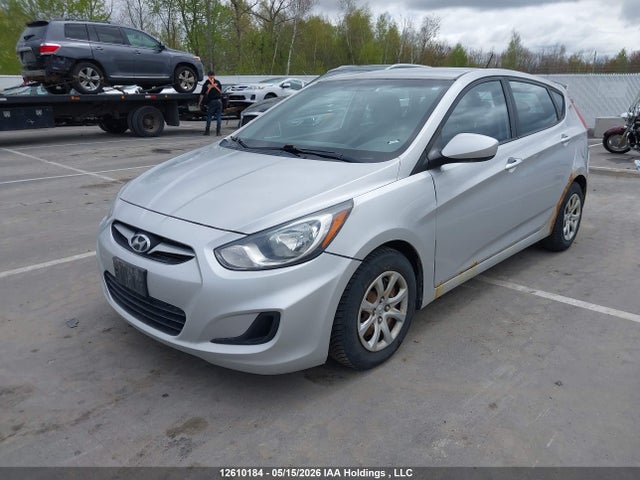 12610184 :رقم المزاد ، KMHCT5AE6CU037154 vin ، 2012 Hyundai Accent Gls/gs مزاد بيع