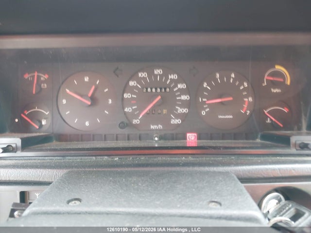 1990 Volvo 740 მანქანა იყიდება აუქციონზე, vin: YV1FX8743L3491142, აუქციონის ნომერი: 12610190