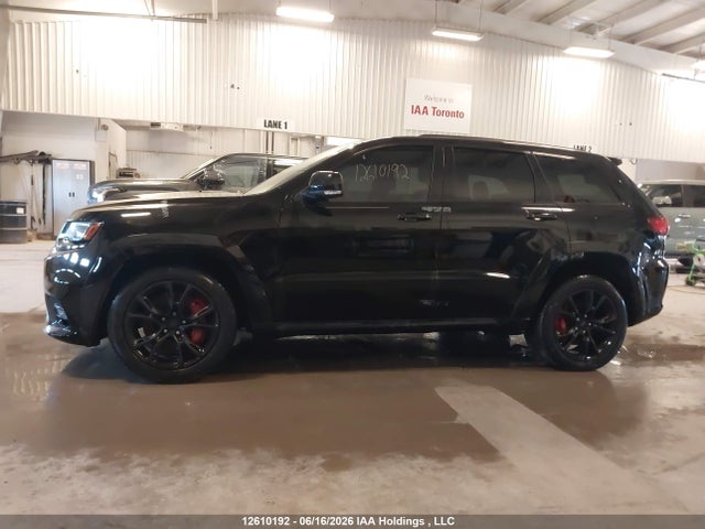 Продаж на аукціоні авто 2017 Jeep Grand Cherokee Srt-8, vin: 1C4RJFDJ8HC697339, номер лоту: 12610192