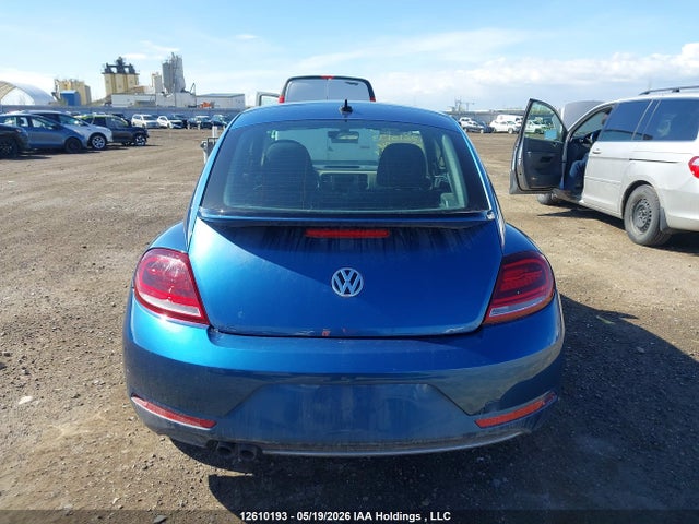 3VWJD7AT0JM728777 Volkswagen Beetle 2.0 Tsi Coast/2.0 Tsi Trendline
