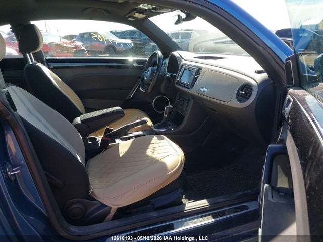 3VWJD7AT0JM728777 Volkswagen Beetle 2.0 Tsi Coast/2.0 Tsi Trendline
