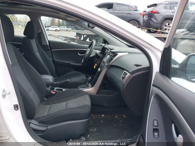 KMHD35LH0HU353748 Hyundai Elantra Gt Se