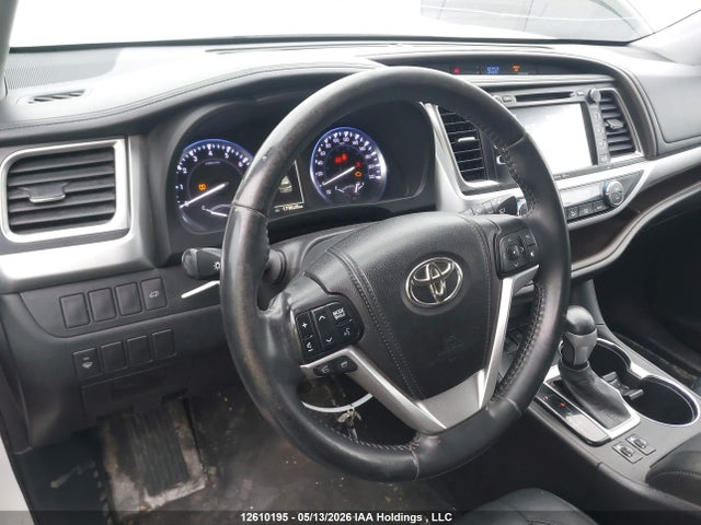 2014 Toyota Highlander Xle მანქანა იყიდება აუქციონზე, vin: 5TDJKRFH8ES024907, აუქციონის ნომერი: 12610195