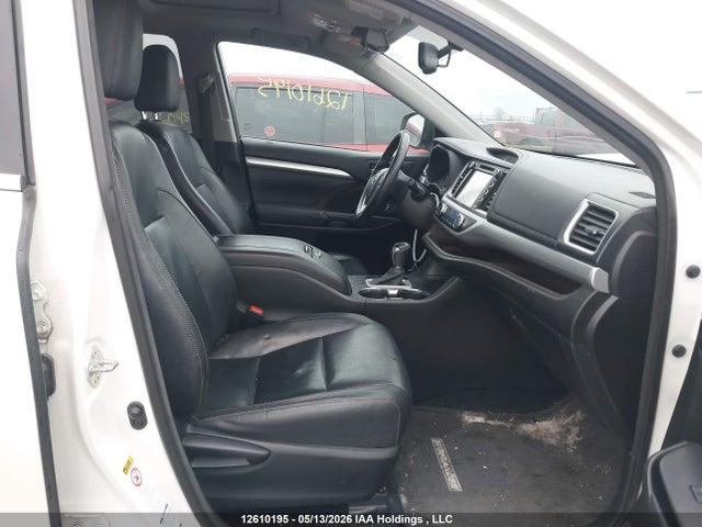 2014 Toyota Highlander Xle მანქანა იყიდება აუქციონზე, vin: 5TDJKRFH8ES024907, აუქციონის ნომერი: 12610195