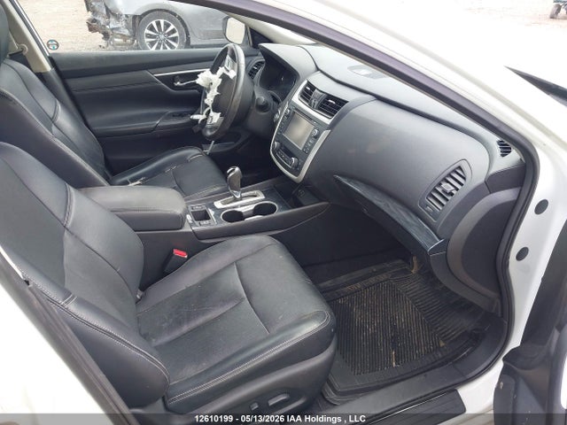 2016 Nissan Altima 2.5/2.5 S/2.5 Sl Tech/2.5 Sr/2.5 Sv მანქანა იყიდება აუქციონზე, vin: 1N4AL3AP7GN338698, აუქციონის ნომერი: 12610199