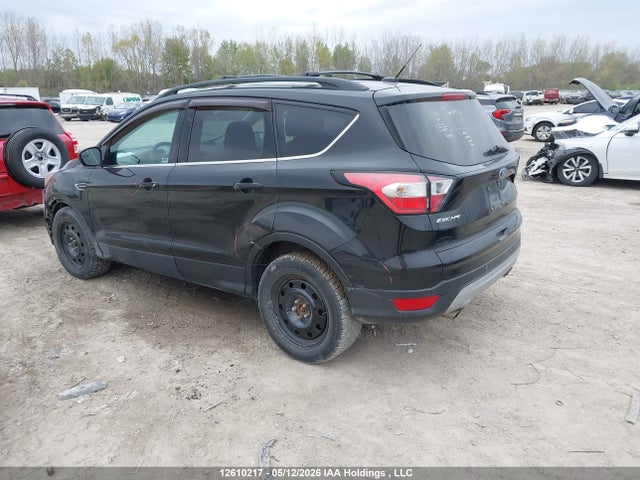 1FMCU9GD5HUA86131 Ford ESCAPE SE