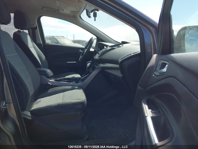 Продажа на аукционе авто 2014 Ford Escape Se, vin: 1FMCU9G91EUD82903, номер лота: 12610235