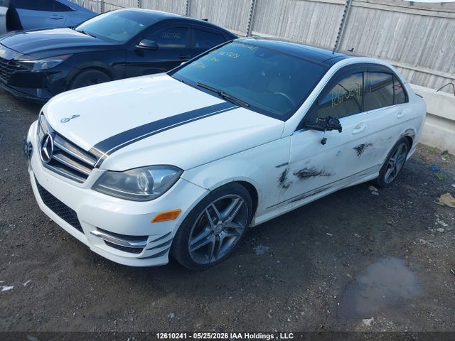 12610241 :رقم المزاد ، WDDGF8AB6EA967618 vin ، 2014 Mercedes-benz C 300 4matic مزاد بيع