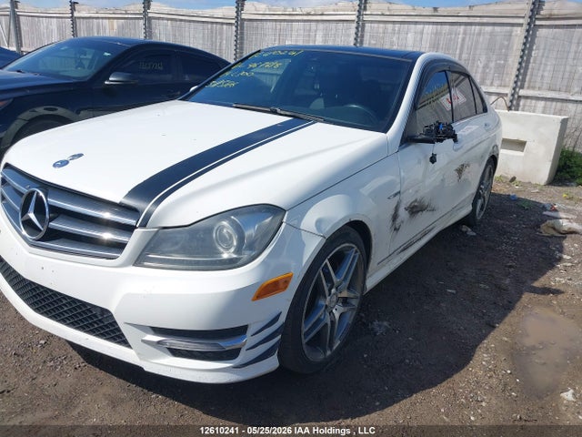 12610241 :رقم المزاد ، WDDGF8AB6EA967618 vin ، 2014 Mercedes-benz C 300 4matic مزاد بيع