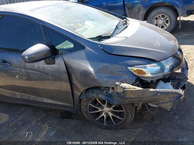 Honda FIT LX 2016 3HGGK5H54GM101797 Image 18