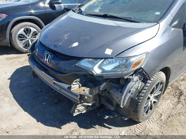 Honda FIT LX 2016 3HGGK5H54GM101797 Image 19