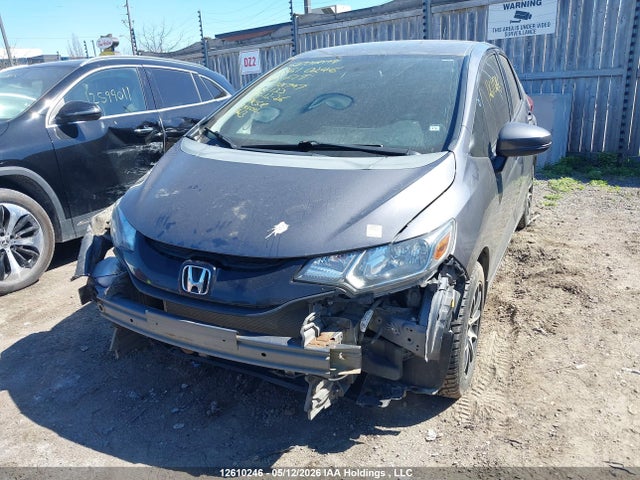 Honda FIT LX 2016 3HGGK5H54GM101797 Image 2