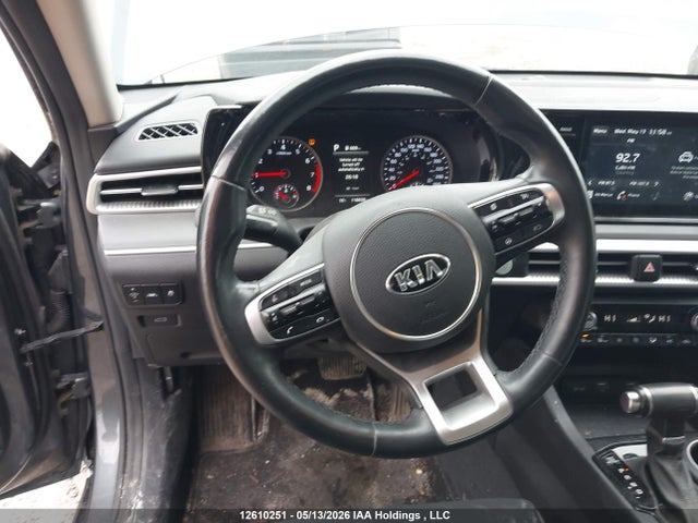 2021 Kia K5 Lx მანქანა იყიდება აუქციონზე, vin: 5XXG24J22MG052539, აუქციონის ნომერი: 12610251