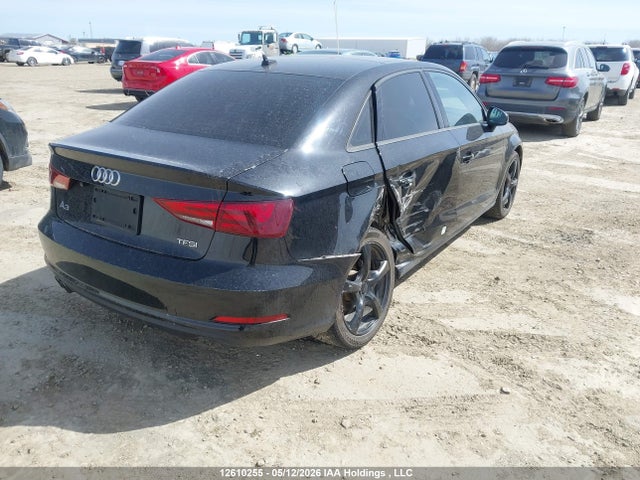 2016 Audi A3 Premium მანქანა იყიდება აუქციონზე, vin: WAUA7GFF9G1117209, აუქციონის ნომერი: 12610255