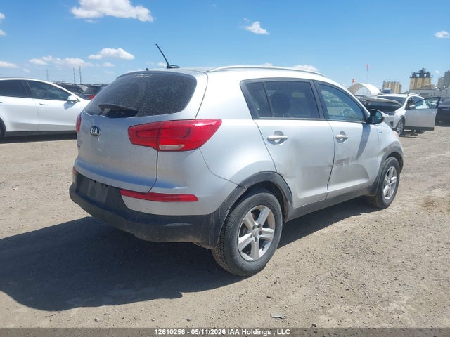 12610256 :رقم المزاد ، KNDPBCAC4F7785030 vin ، 2015 Kia Sportage Lx مزاد بيع