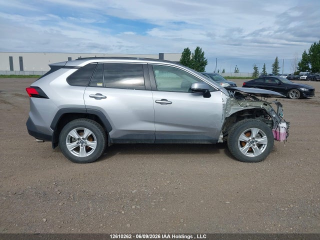 12610262 :رقم المزاد ، 2T3B1RFV5KC036571 vin ، 2019 Toyota Rav4 Le مزاد بيع