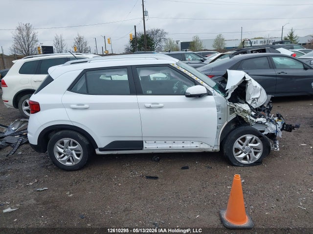 12610295 :رقم المزاد ، KMHRC8A34PU216356 vin ، 2023 Hyundai Venue Sel/limited مزاد بيع