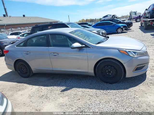 2016 Hyundai Sonata Gl მანქანა იყიდება აუქციონზე, vin: 5NPE24AF7GH265599, აუქციონის ნომერი: 12610296