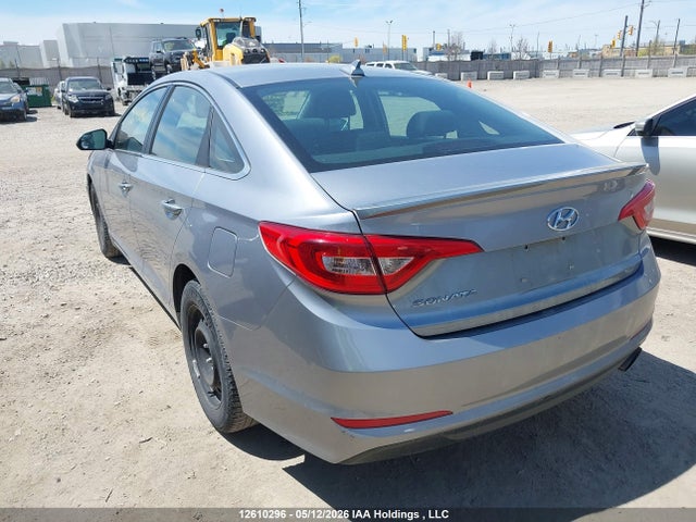 2016 Hyundai Sonata Gl მანქანა იყიდება აუქციონზე, vin: 5NPE24AF7GH265599, აუქციონის ნომერი: 12610296