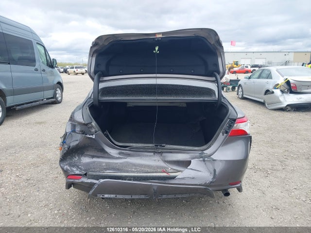 Продаж на аукціоні авто 2018 Toyota Camry, vin: 4T1B11HK4JU617375, номер лоту: 12610316