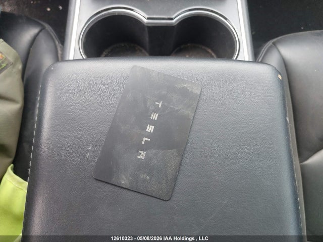 5YJ3E1EAXLF798681 Tesla MODEL 3